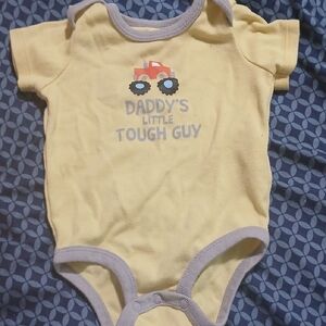 Baby Onesie "Daddys Little Tough Guy"